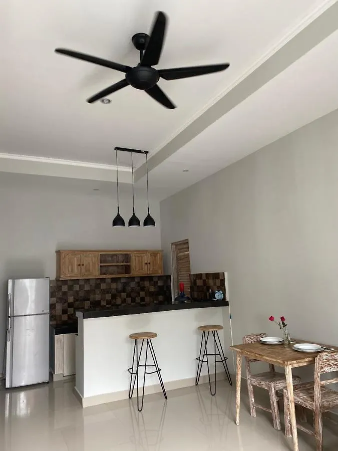Moonshine Villa Seminyak 0*,