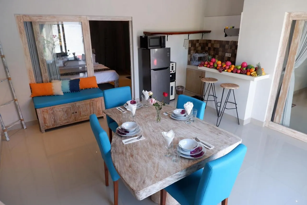 Moonshine Villa Seminyak Endonezya